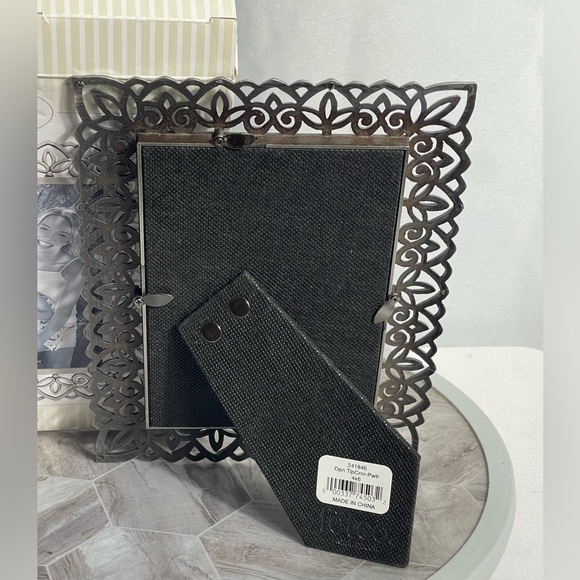 Fetco Home Decor 4x6 Ornate Metal Picture Frame with Box Vintage 2004 - Picture 6 of 6